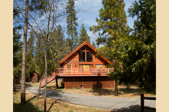 Hawthorne Cabin $179-219